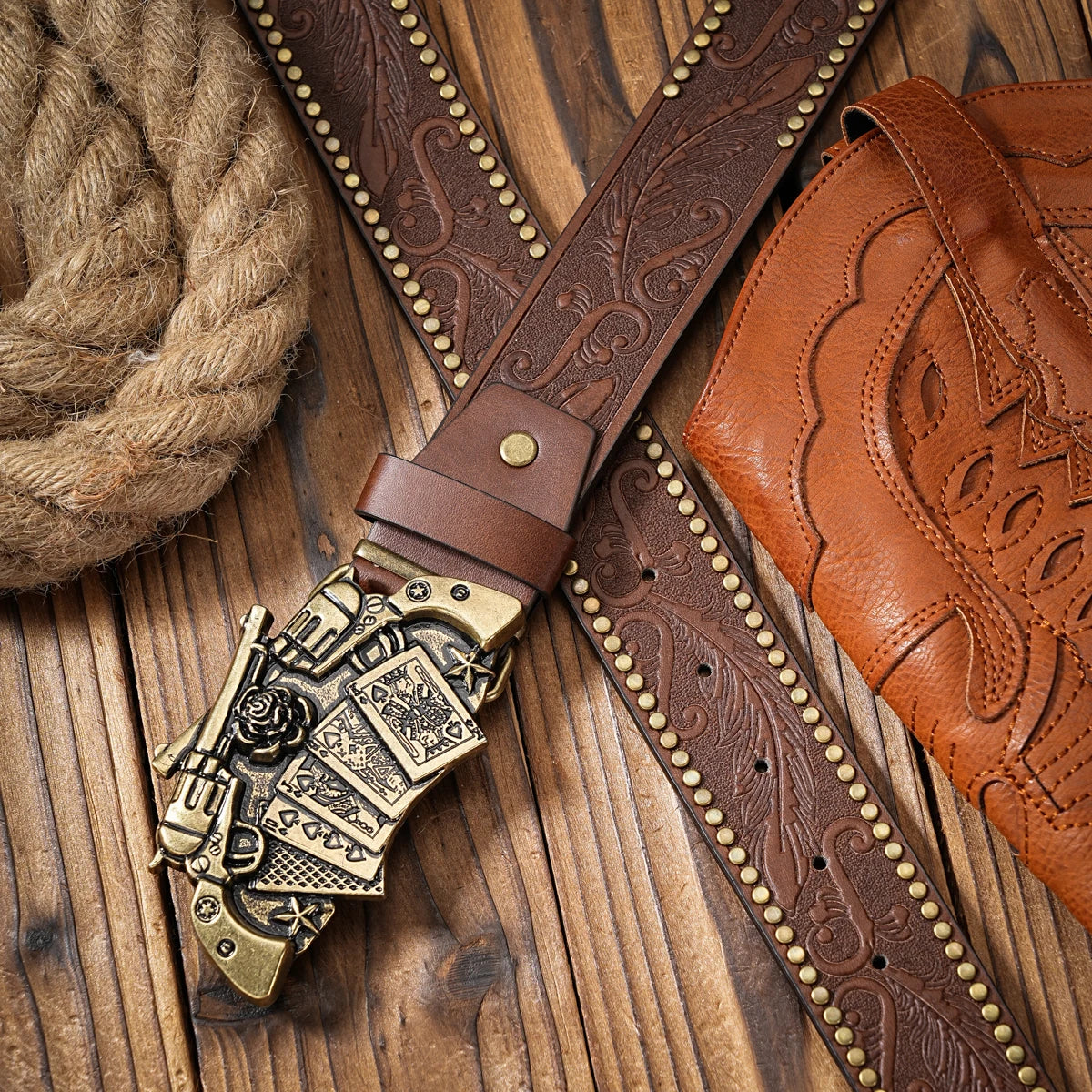 Cinto em Couro Estilo Western Fivela Dupla