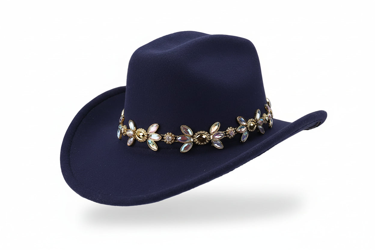 Chapéu Cowboy Feminino com Corrente Dourada
