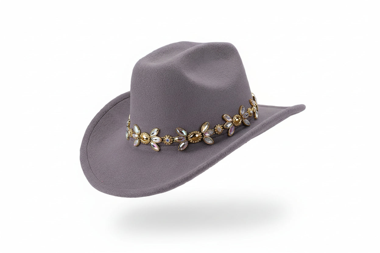 Chapéu Cowboy Feminino com Corrente Dourada