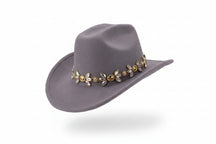 Chapéu Cowboy Feminino com Corrente Dourada