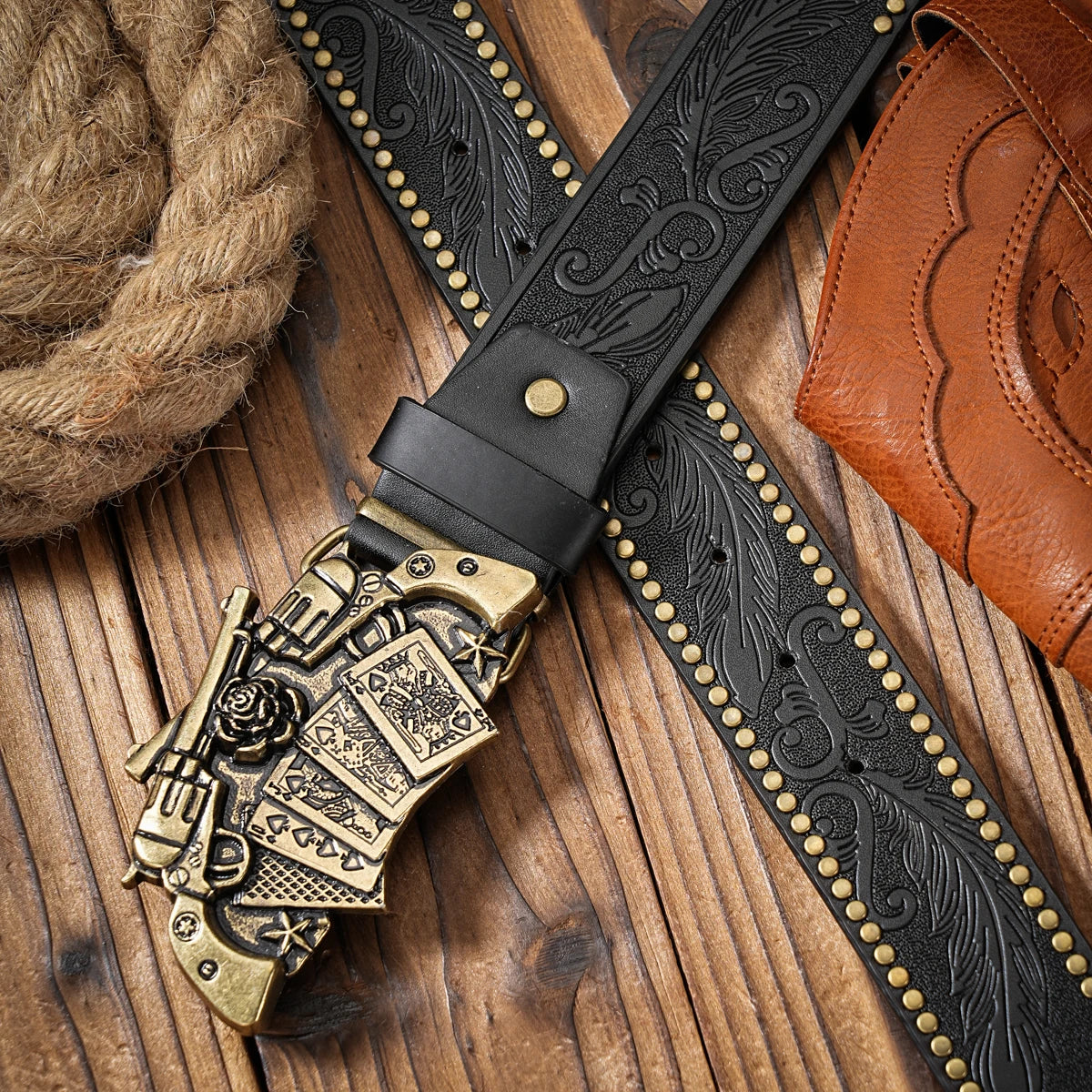 Cinto em Couro Estilo Western Fivela Dupla
