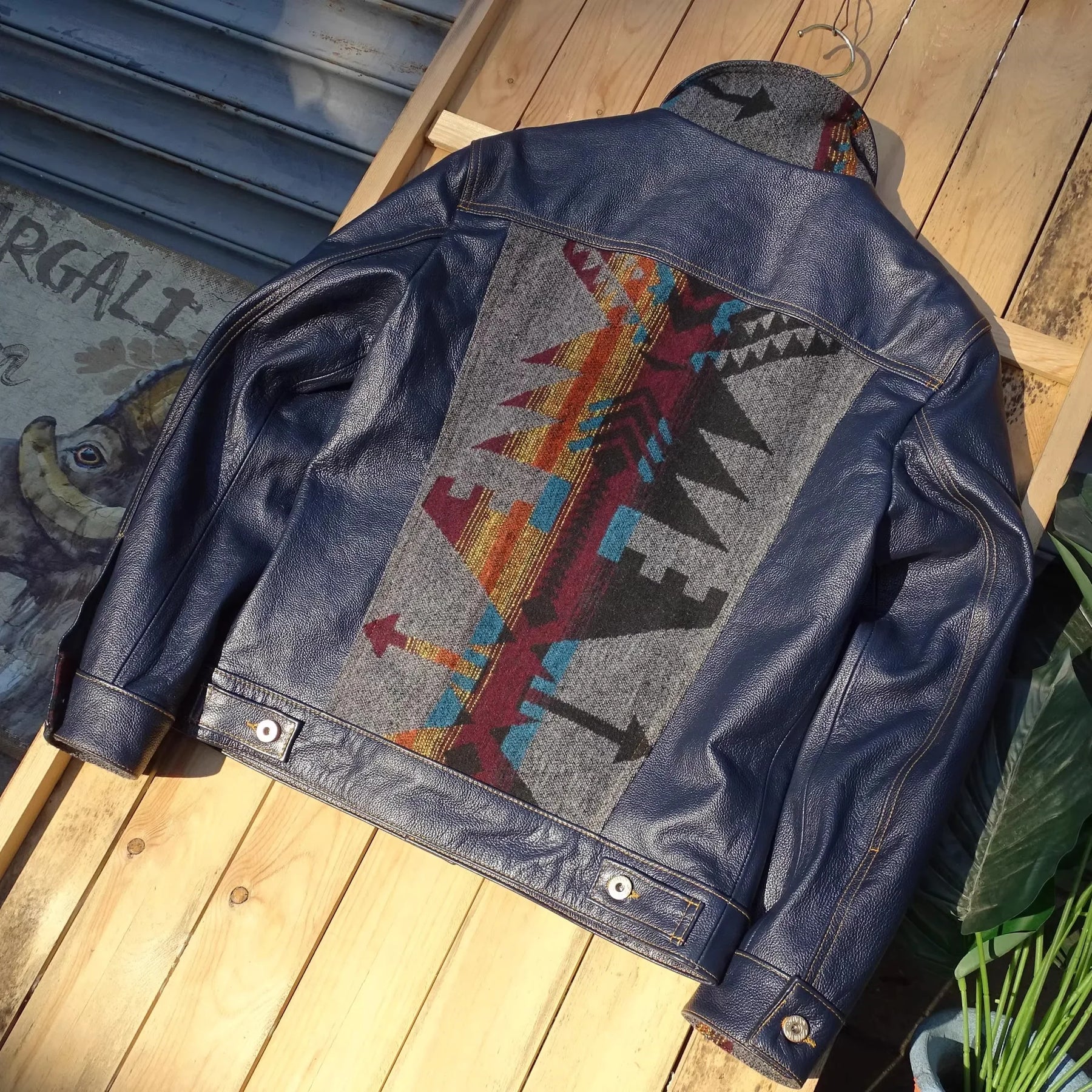 Jaqueta de Couro Legítimo Azul Slim Fit